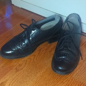 Aerosoles Black Lace Up Oxfords Women's Size 7
